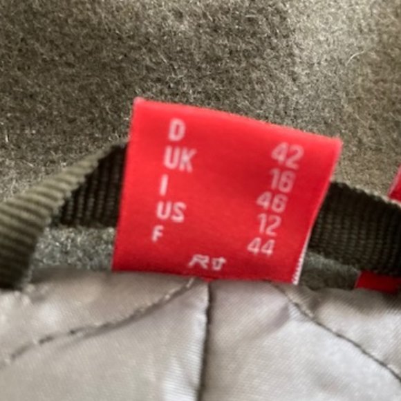 Esprit Olive Green Jacket with belt - Picture 12 of 12